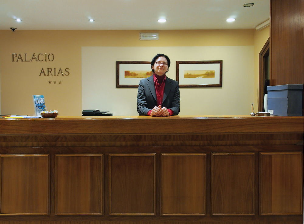 Palacio Arias Навия Интерьер фото