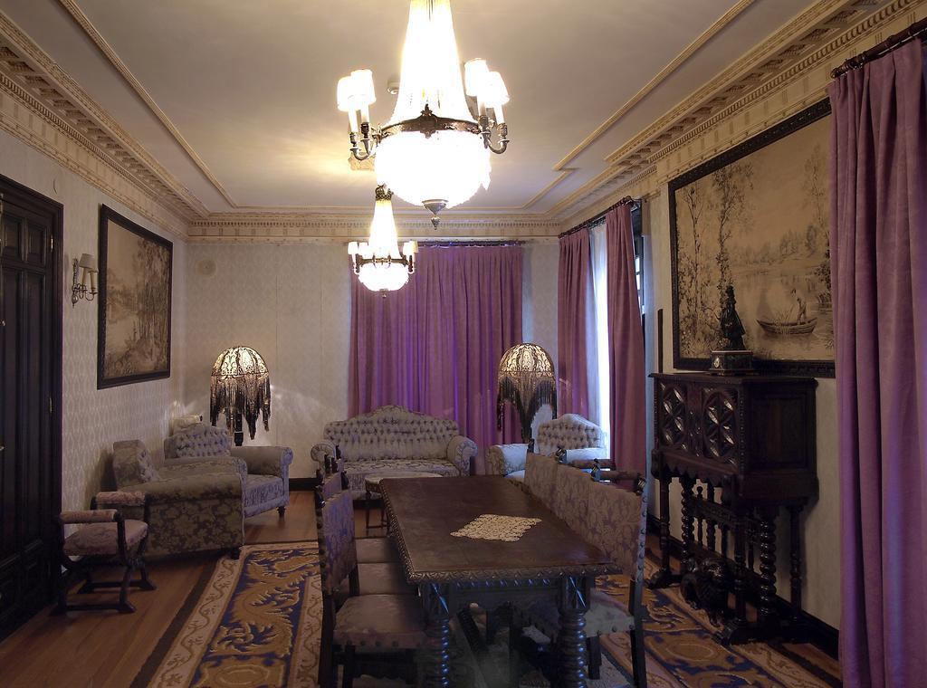 Palacio Arias Навия Экстерьер фото